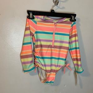 Cat & Jack Girl Toddler Bathing Suit Long sleeve SPF 50 size 4T
